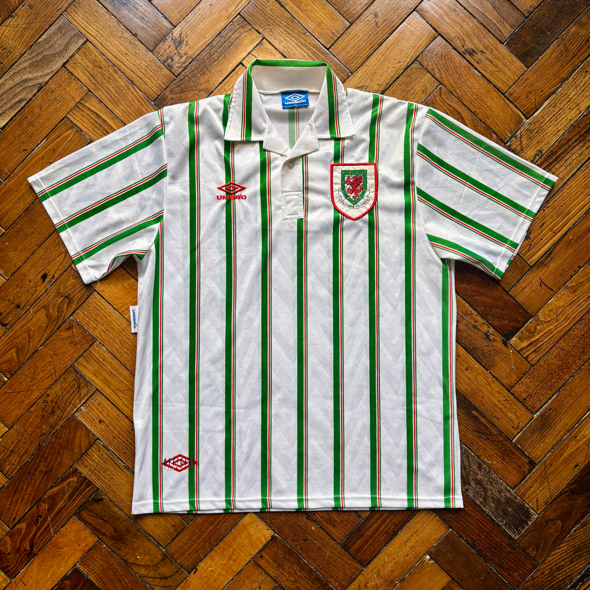 Wales [AWAY] 93/95 (XL)