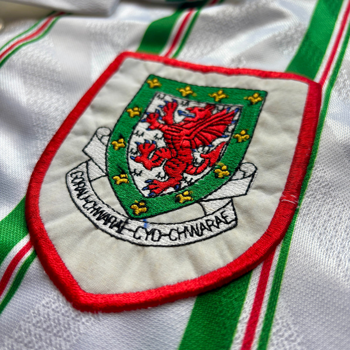 Wales [AWAY] 93/95 (XL)