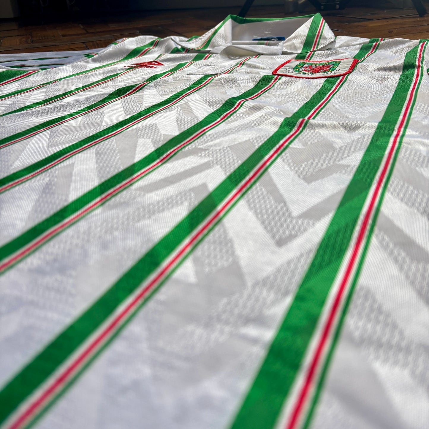 Wales [AWAY] 93/95 (XL)