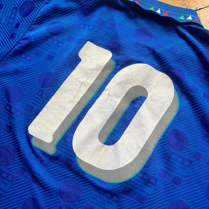 Italy [HOME] 93/94 (M) #10 *PLAYER ISSUE*