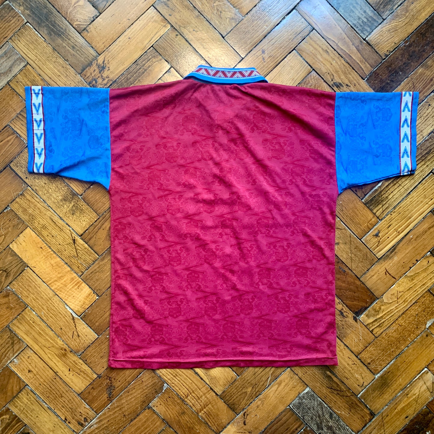 Burnley [HOME] 93/95 (M)