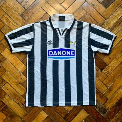 Juventus [HOME] 94/95 (M)