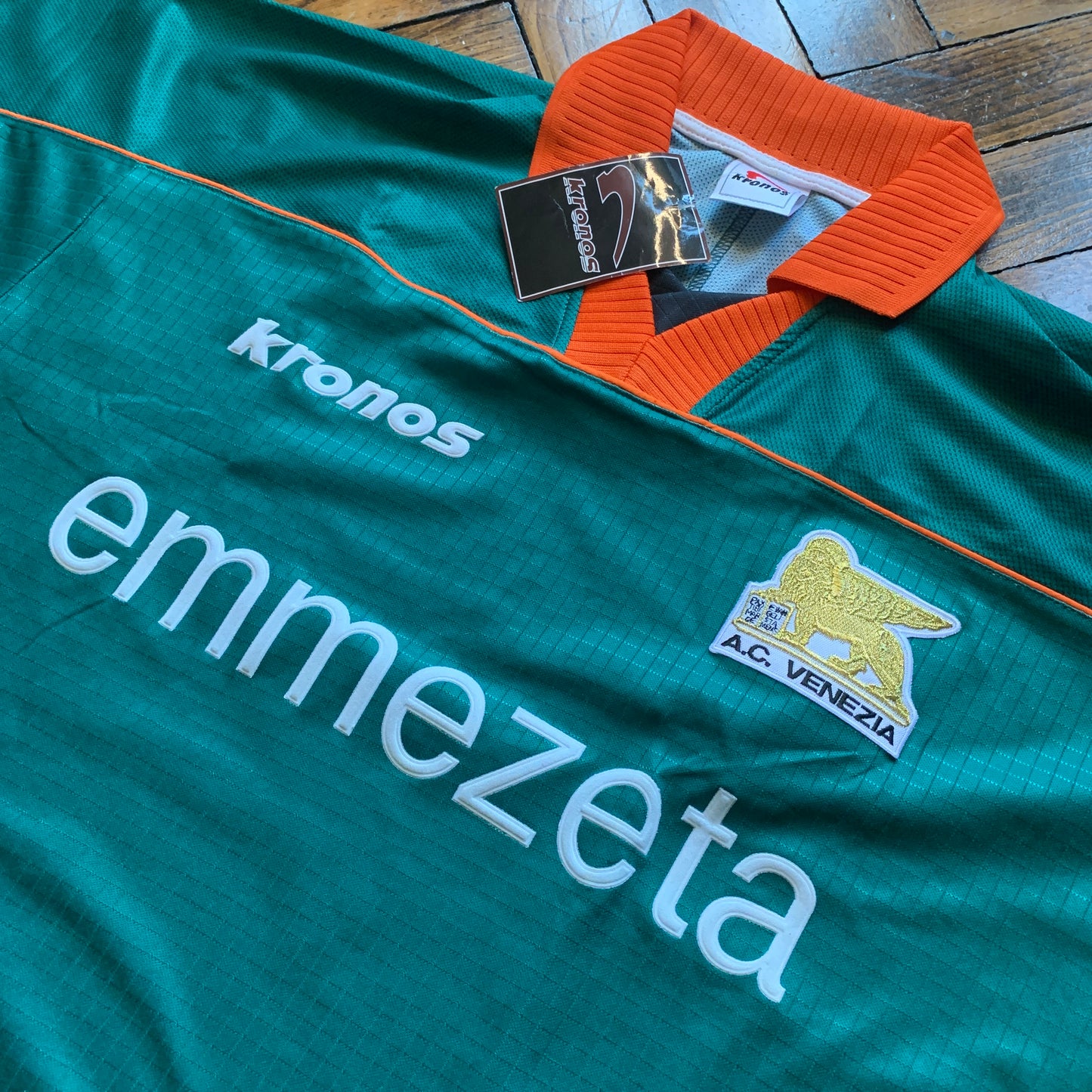 Venezia [THIRD] 98/00 (L) *BNWT*